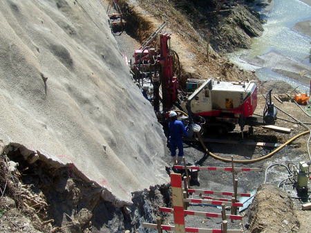 地域連携機能強化道路整備事業